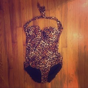 Smart & Sexy Swim: Animal Print w/ Halter Tie- 40D
